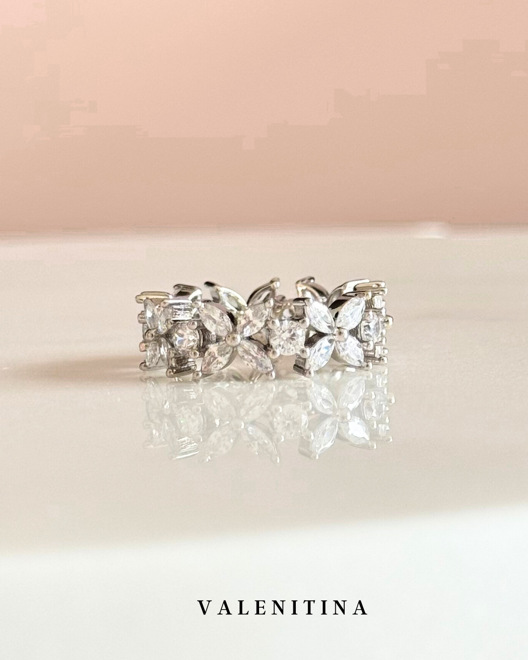 ANILLO AVA