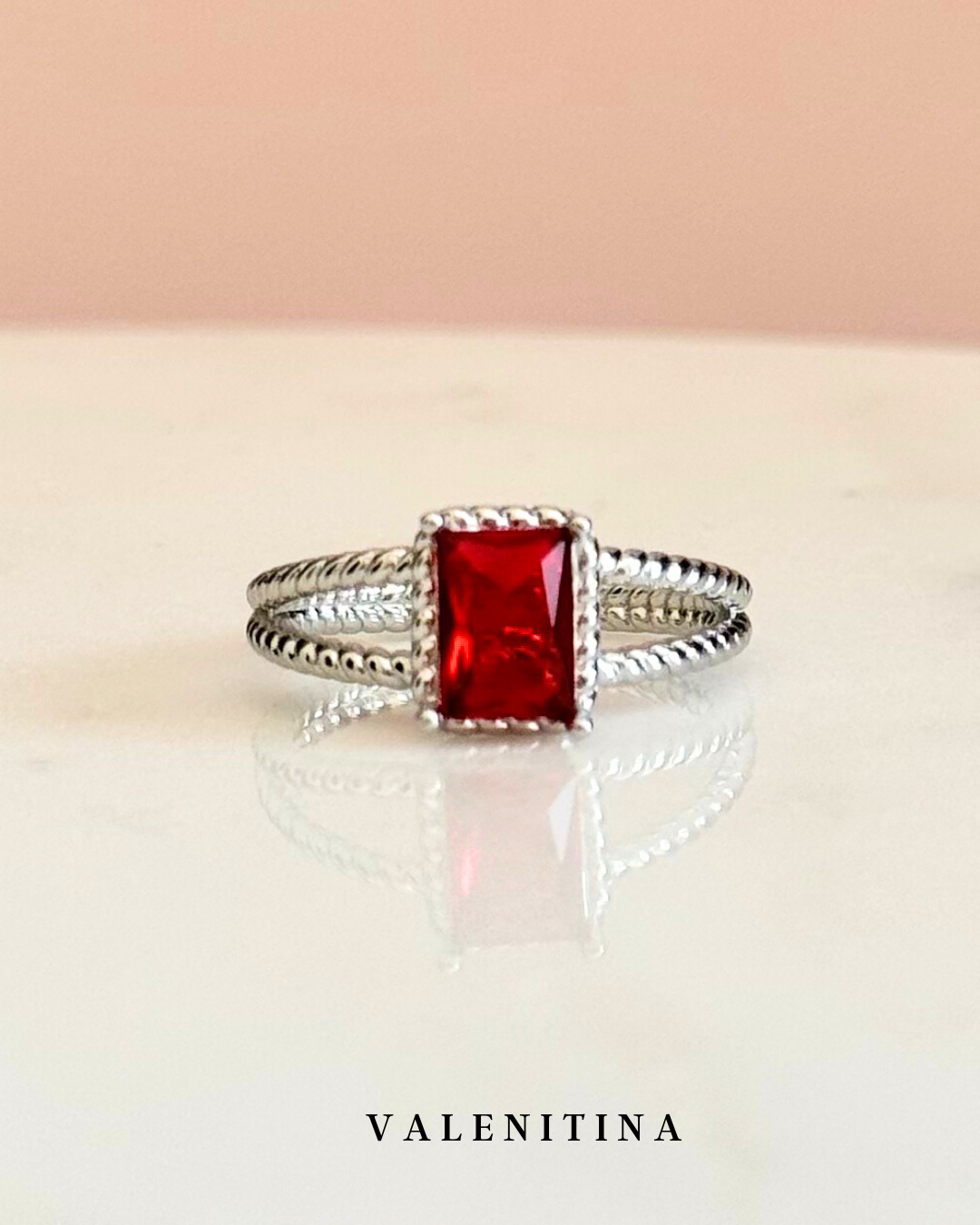 ANILLO RENATA