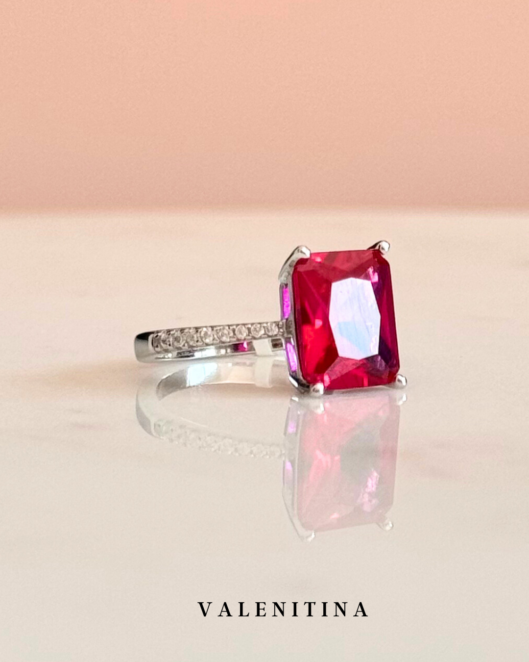 ANILLO VALERIA